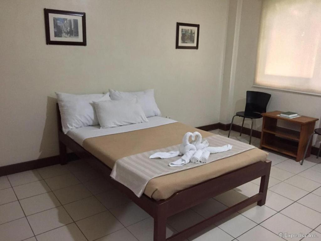 El Haciendero Private Hotel Iloilo City Dış mekan fotoğraf
