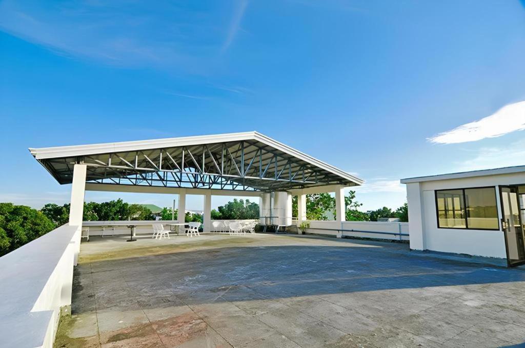El Haciendero Private Hotel Iloilo City Dış mekan fotoğraf