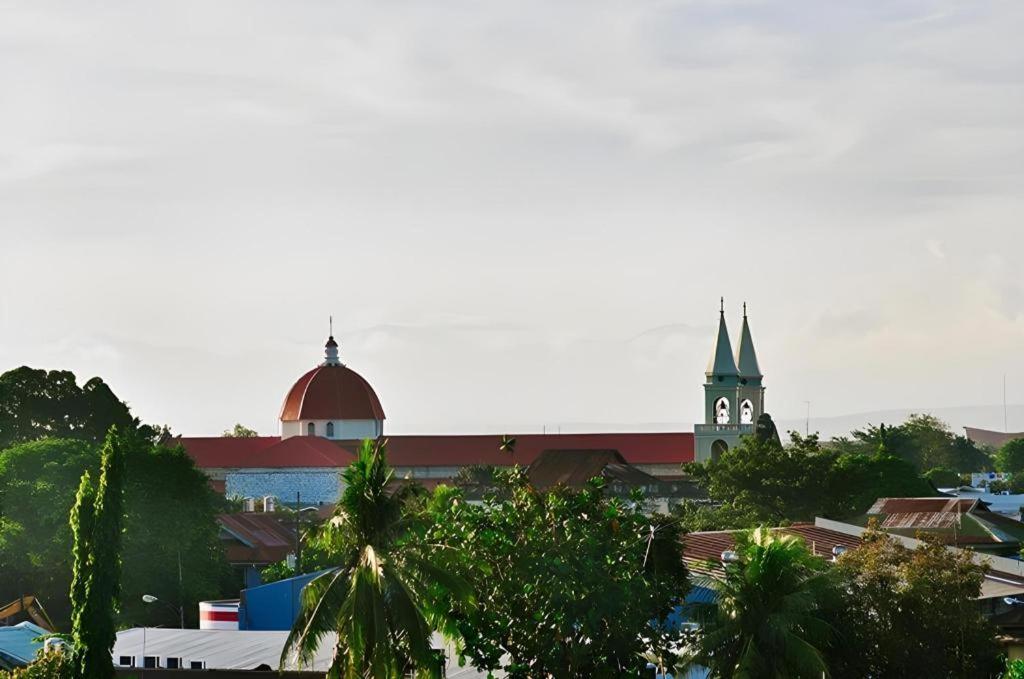 El Haciendero Private Hotel Iloilo City Dış mekan fotoğraf