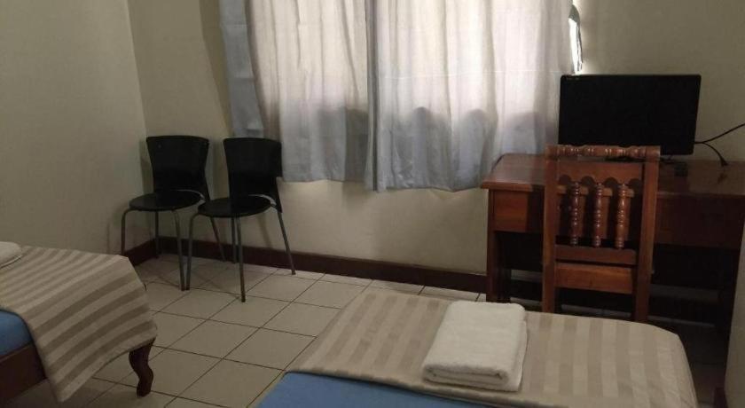 El Haciendero Private Hotel Iloilo City Dış mekan fotoğraf